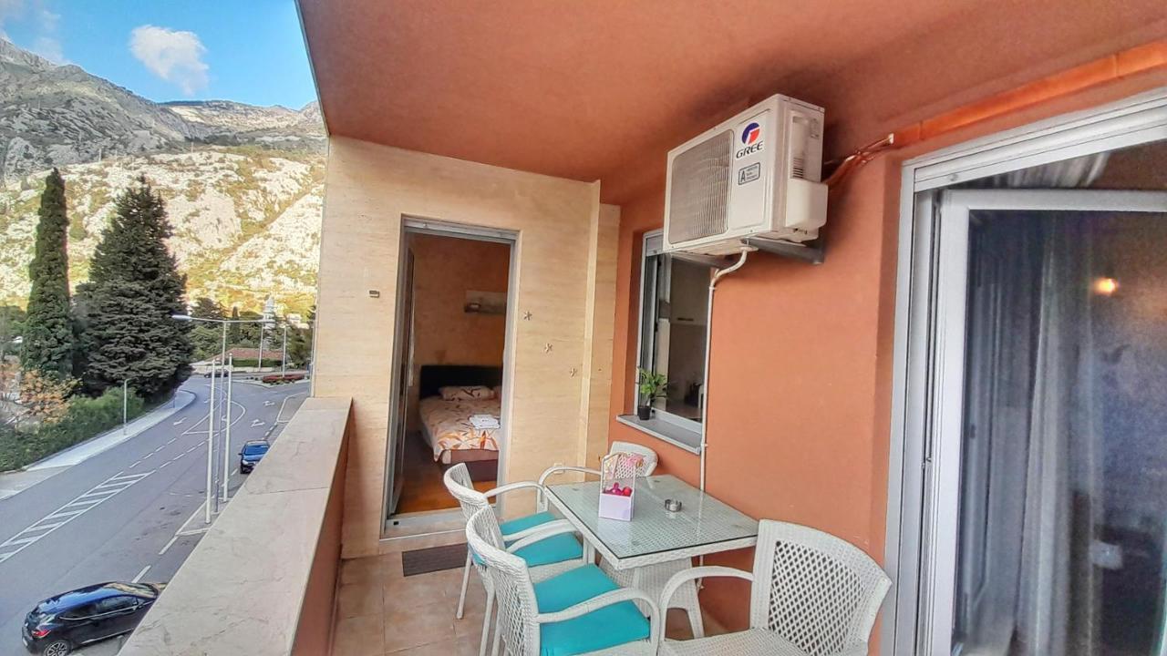 Sea View Apartment In Kotor ! Apartment Popica Exterior photo